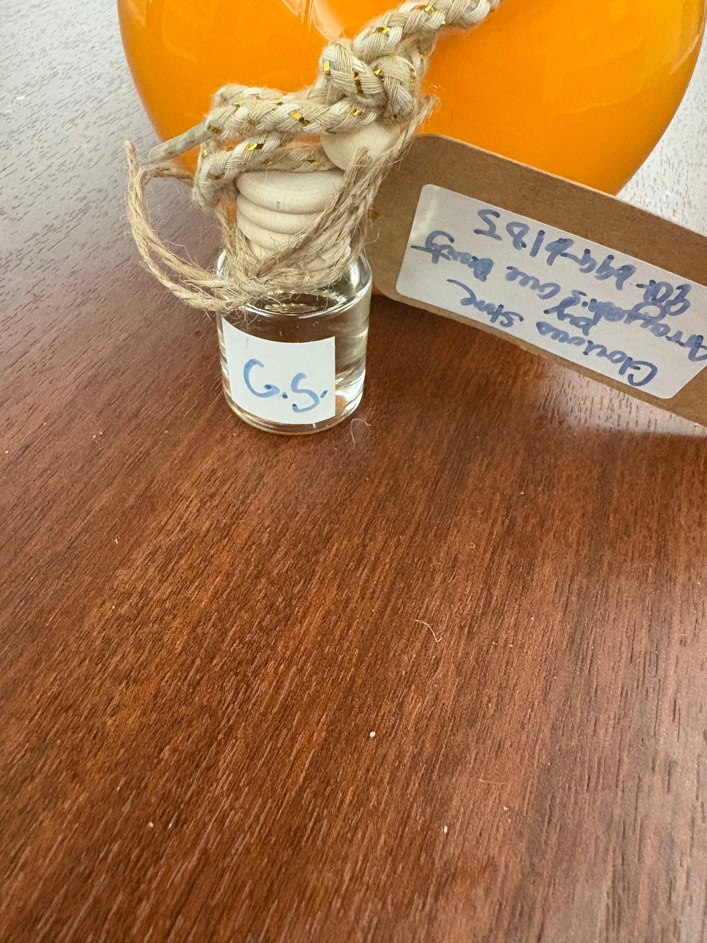 Glorious Stone Hanging Car Diffuser